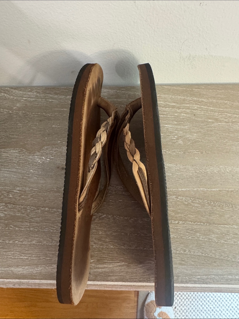 Rainbows Flirty Braidy two tone Leather Braided Toe-Post flip flops /Sandals - Picture 11 of 13